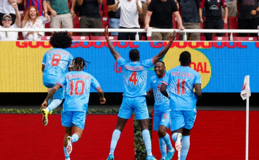 Yoane Wissa celebra el empate de RD Congo ante Portugal en el Mundial 2026